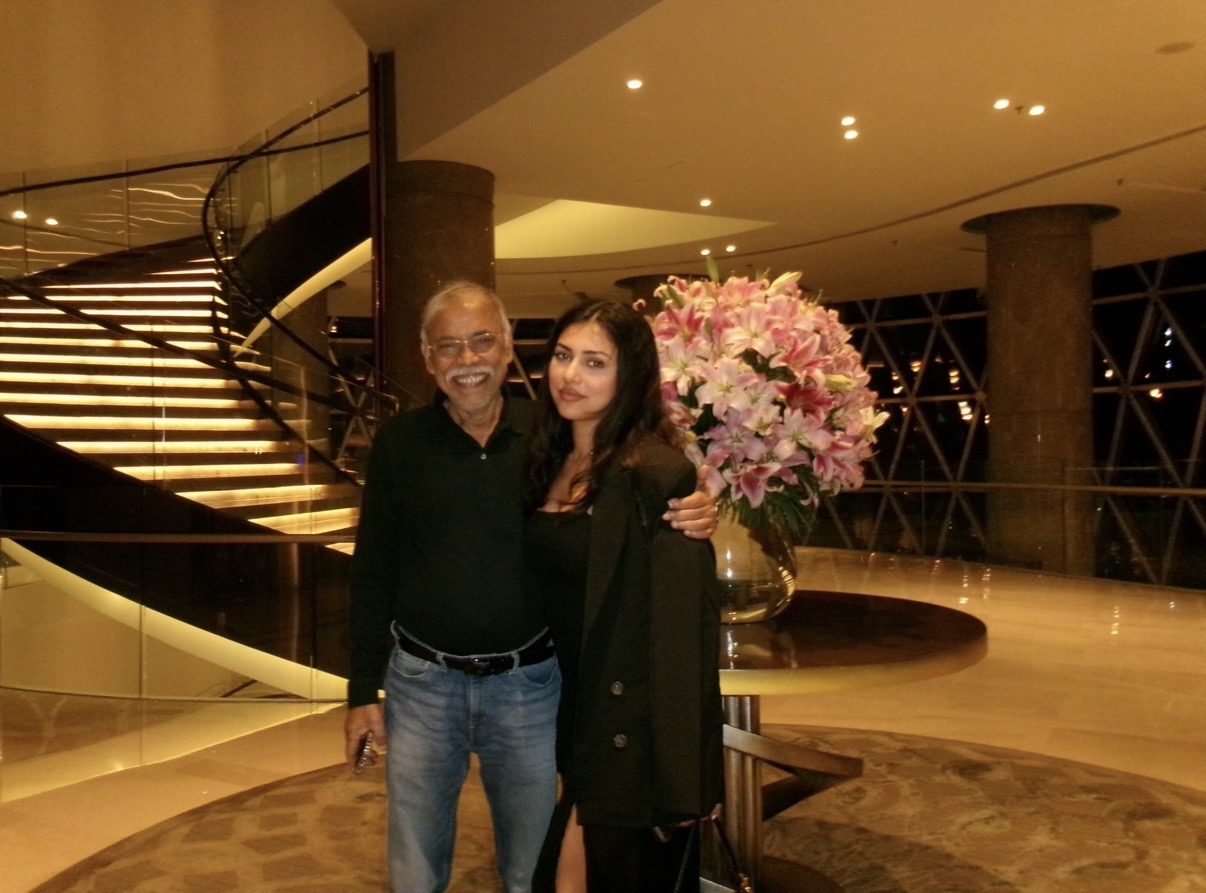 Elle Liana with her father, who spent 40+ years in financial markets